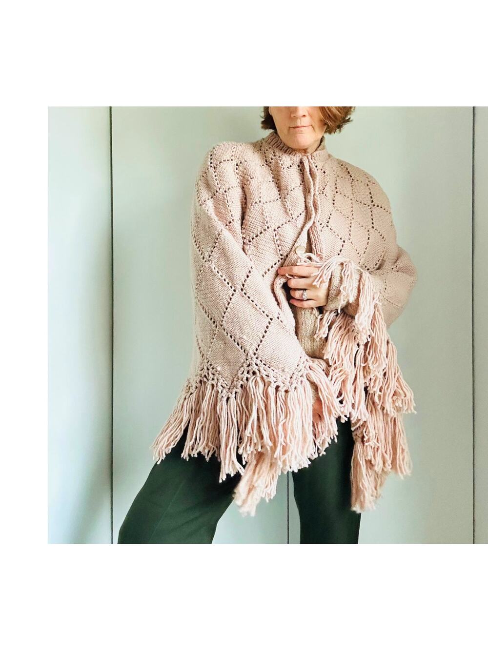 Vintage Hand Knit Poncho in Blush Pink S-L Fit Boho hippie Artisan Fringe Shawl